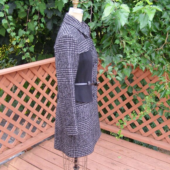 size 8/M Betsey Johnson Wool Blend Dress Coat w/Belt - Picture 5 of 16